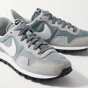 Nike Pegasus 83